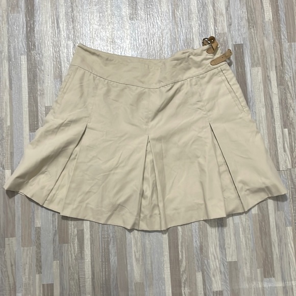 IZOD size 16 Pleated Khaki Tan Buckle Tennis Skort - Picture 1 of 4